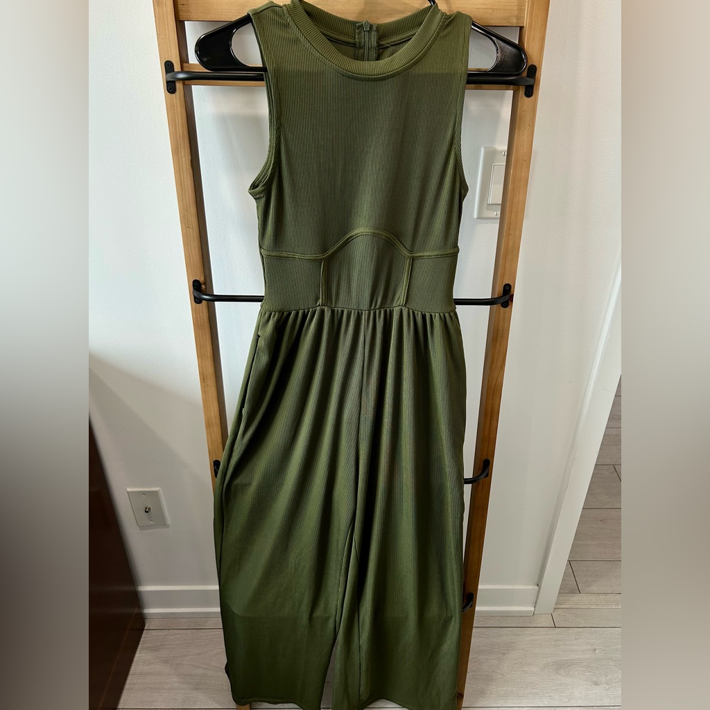 Cider Green Sleeveless Jumpsuit